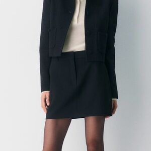 Aritzia Babaton Chisel Black Mini Skirt NEW